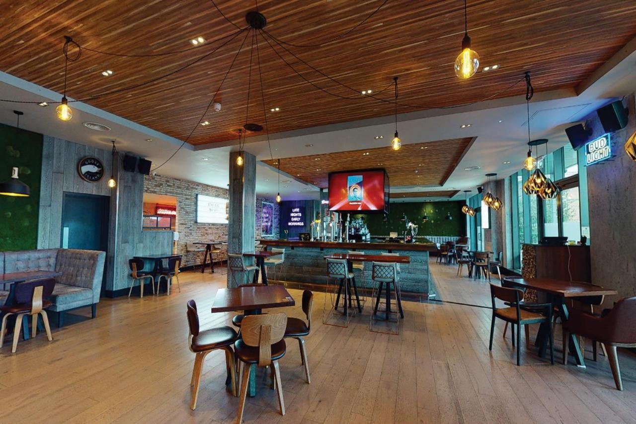 Village Hotel Solihull Extérieur photo