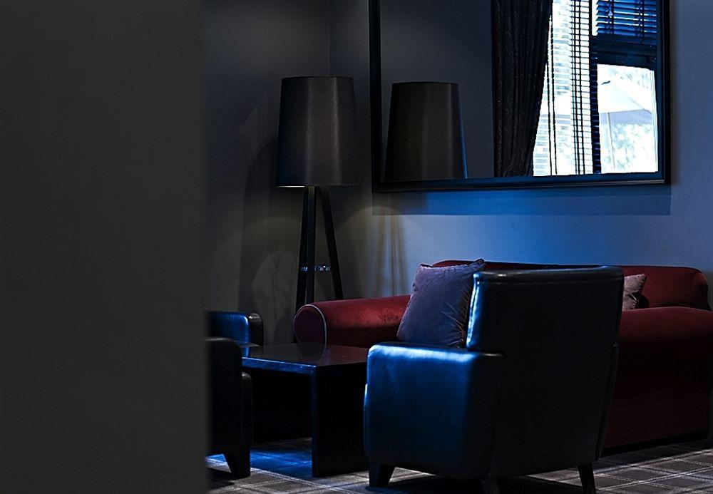 Village Hotel Solihull Extérieur photo